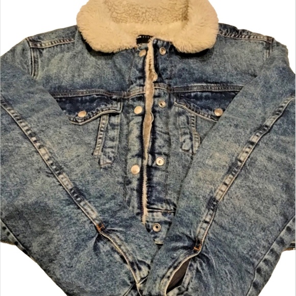 ASOS Denim Borg Sherpa Jacket Size 6 Midwash Blue Boho Western Hippie Festival - Picture 1 of 4